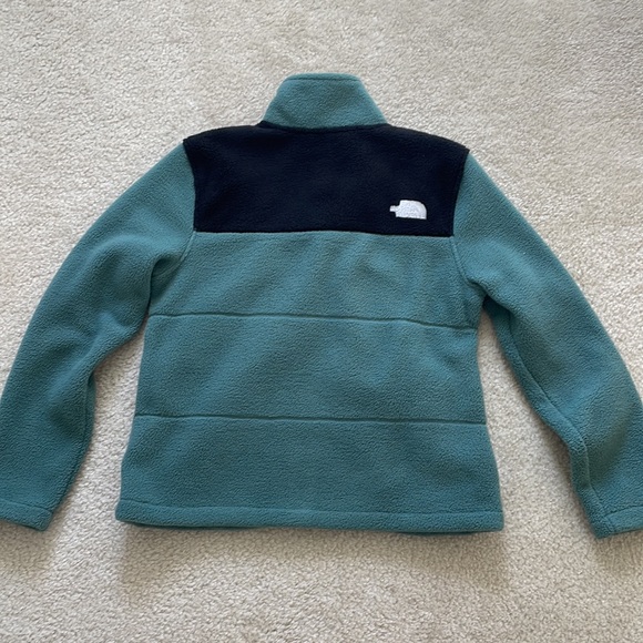 North Face Button Up Fleece Jacket - Picture 5 of 5